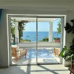 فيلة Allegra *